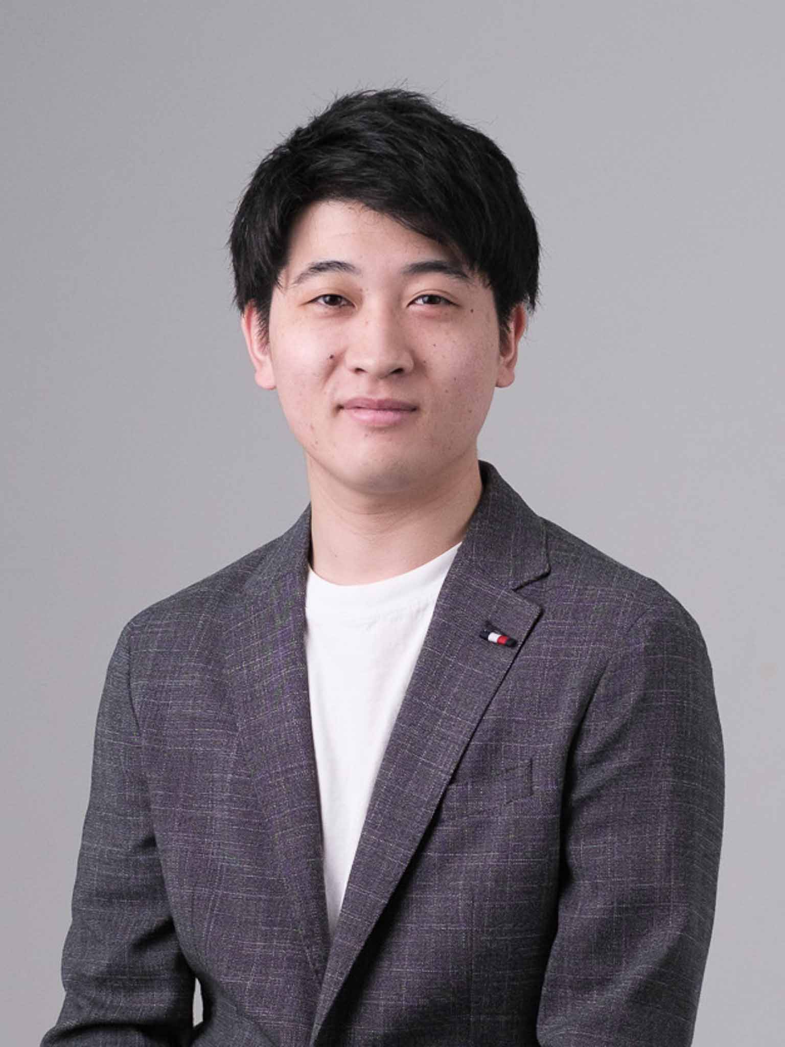 小針 英Akira Kobari